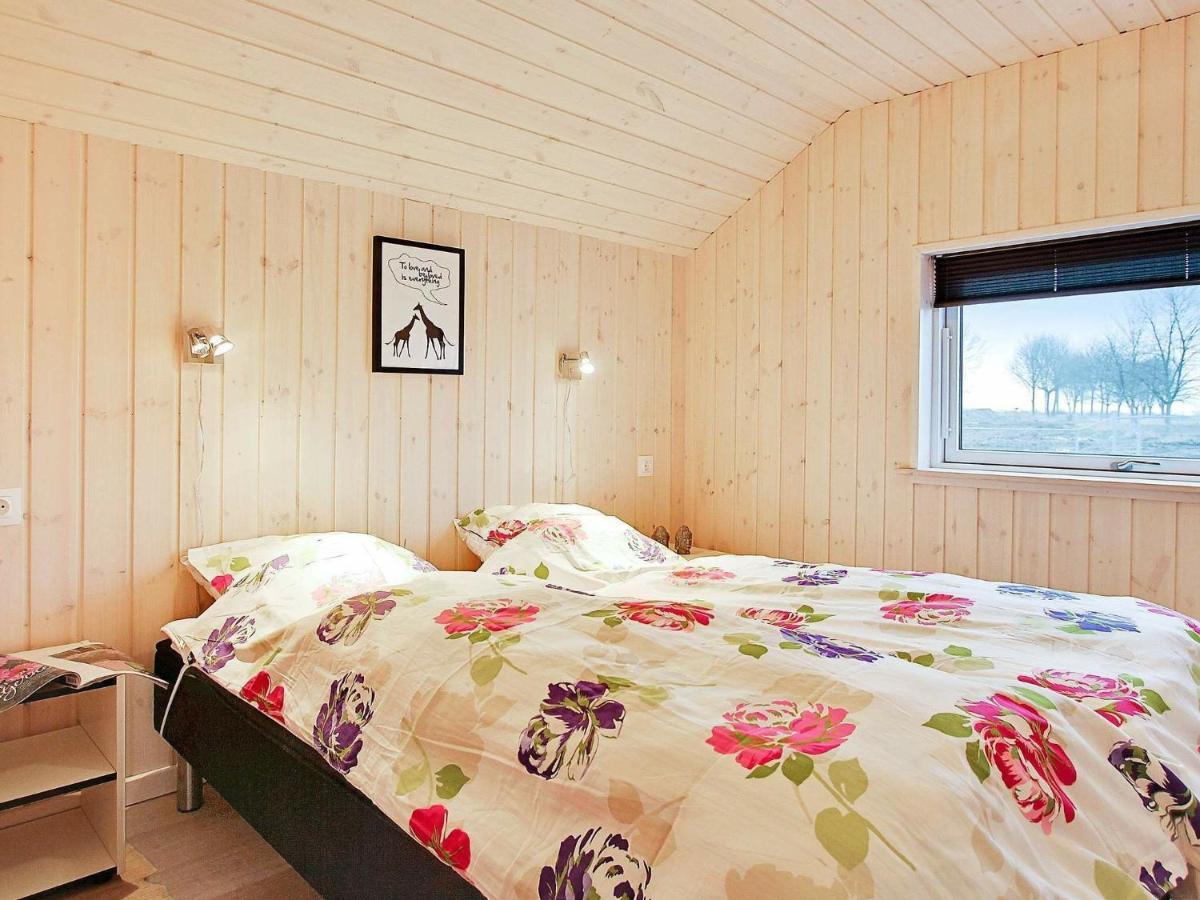 12 Person Holiday Home In Hasselberg Капелн Екстериор снимка
