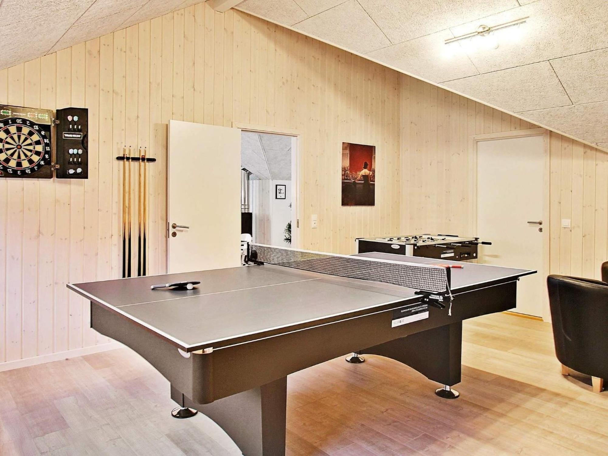 12 Person Holiday Home In Hasselberg Капелн Екстериор снимка